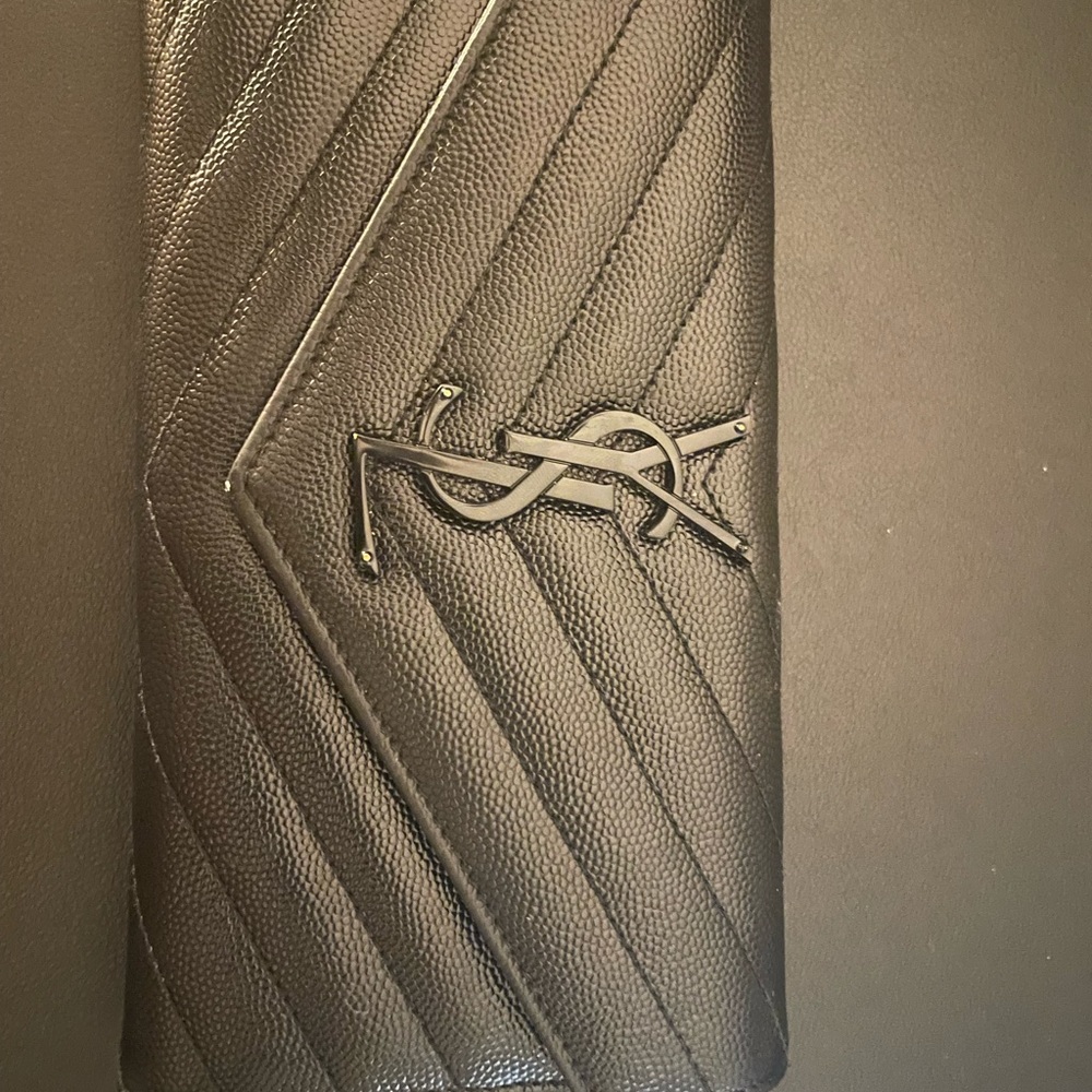Blk YSL wallet. Gently used. Normal wear and tear.